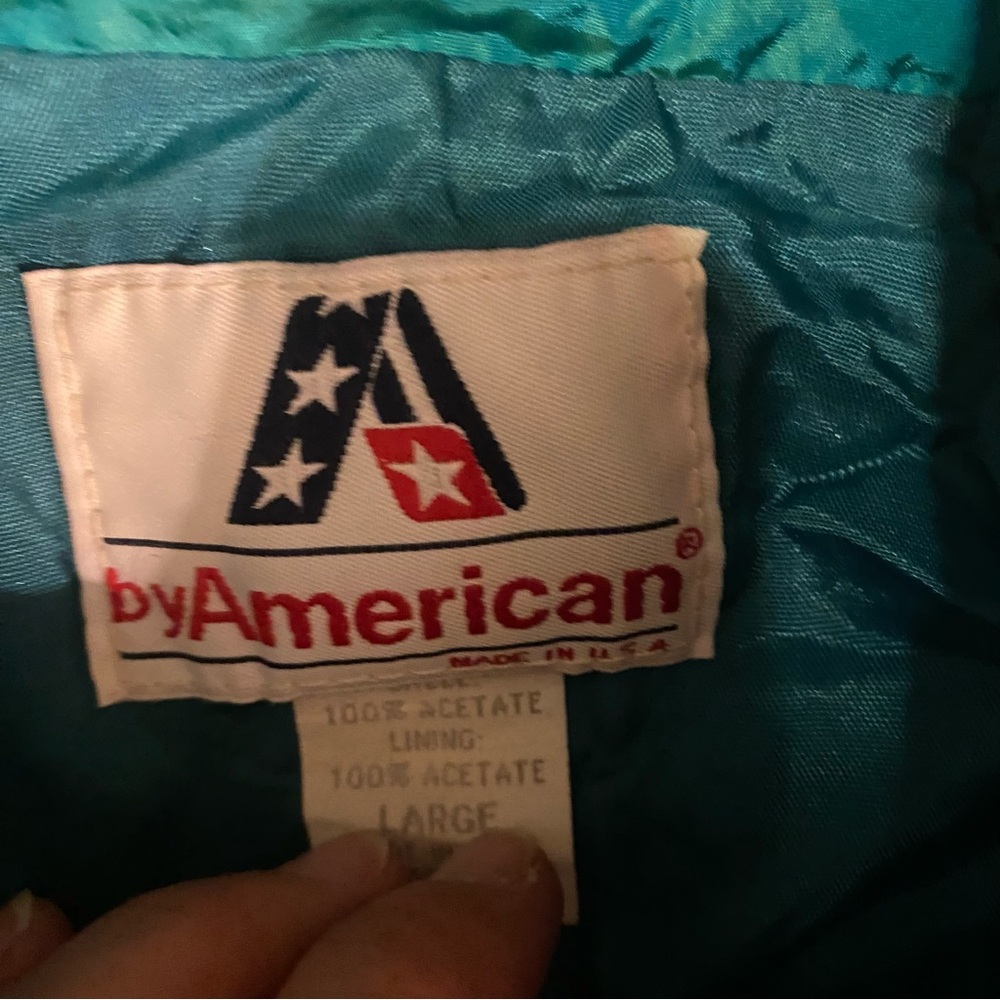 Vintage Unisex Windbreaker - Picture 4 of 5